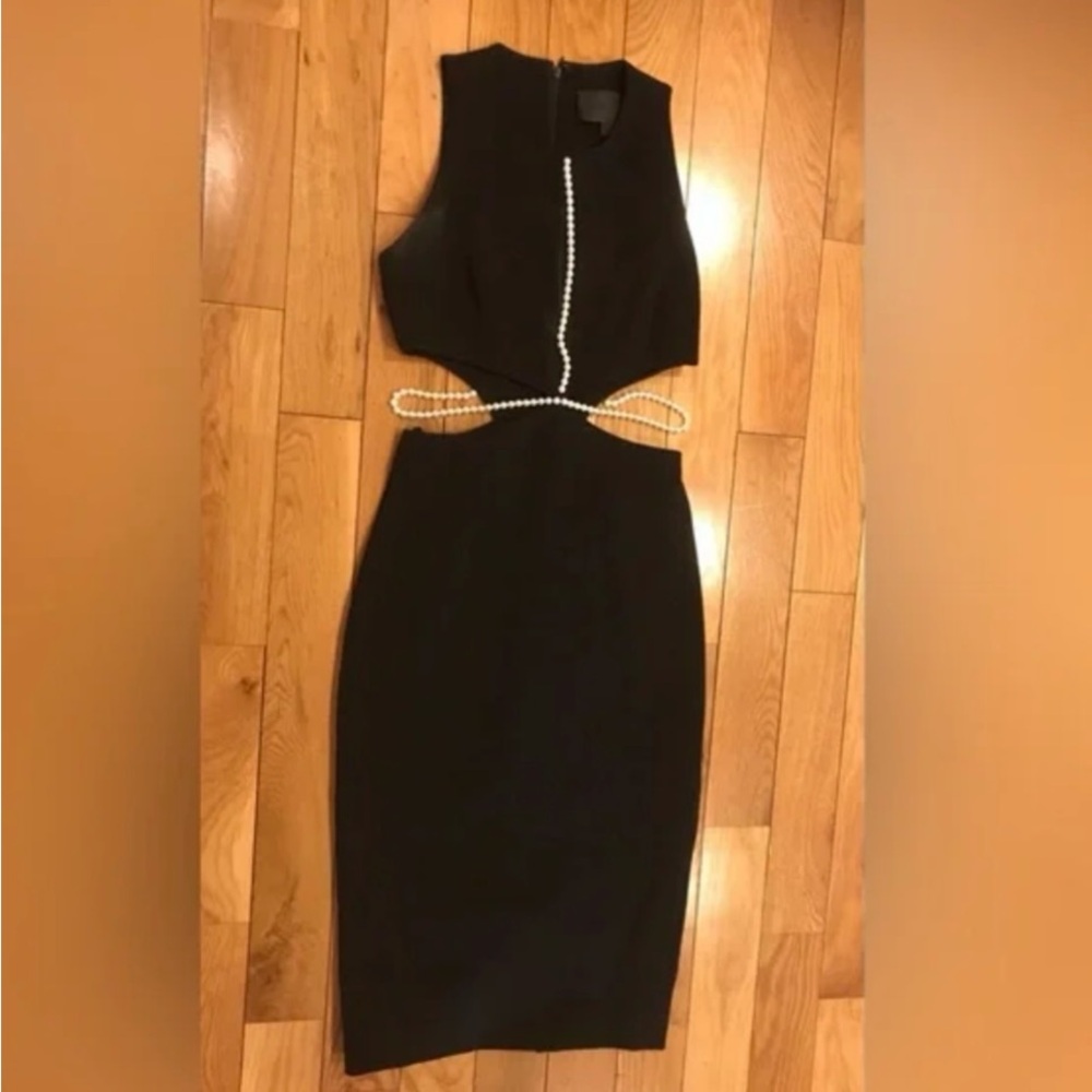 Brand new Cushnie et Ochs Black Bodycon Pearl Cutout dress Size 6